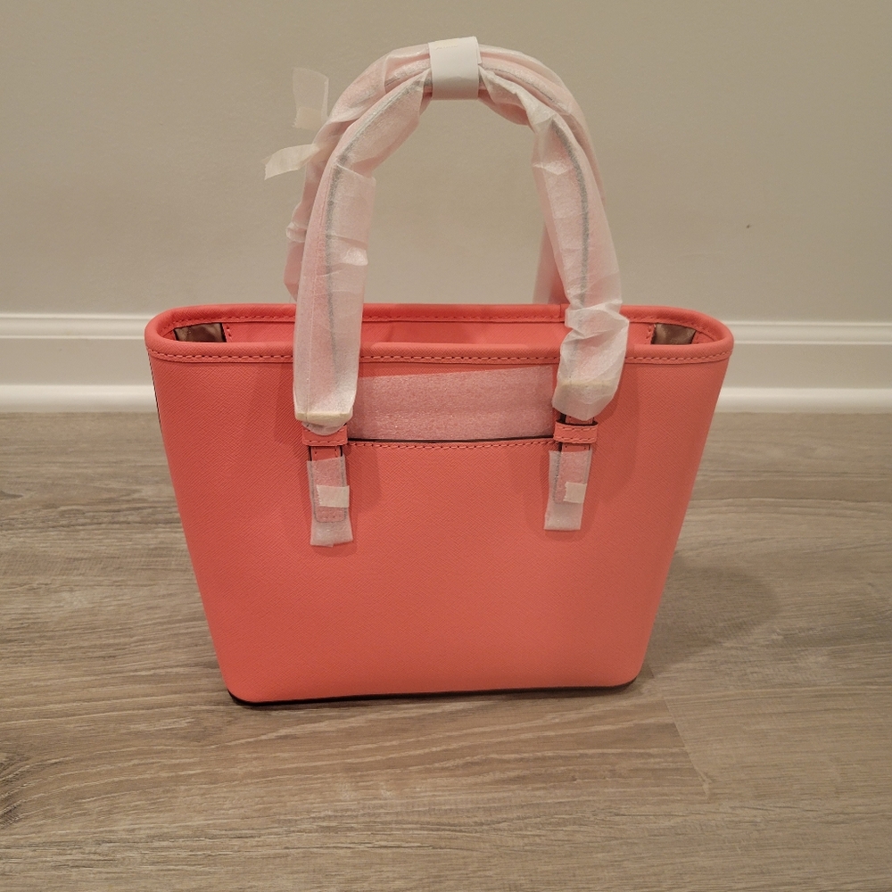 Michael Kors Tote Bag - Picture 9 of 10